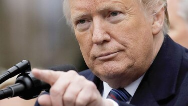 Trump habla de declarar ‘emergencia nacional’