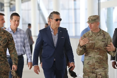 ‘Tenemos más tropas aquí de las que hemos tenido en mucho tiempo’: Pete Hegseth
