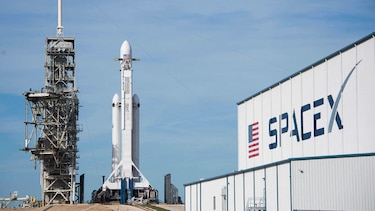 SpaceX lanzará el cohete más poderoso del mundo