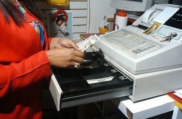 Declaraciones de renta enviadas el 30 de abril en la noche deben ser reenviadas