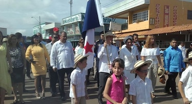 Aguadulce celebra su aniversario 168 con desfile cívico