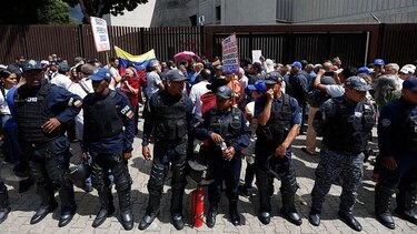 ‘¿Qué empresa en su sano juicio va a invertir en Venezuela?’: los obstáculos que enfrenta la apuesta de Trump por el petróleo venezolano