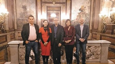 Los cuentos tratan de seducir