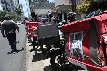Motorizados de PedidosYa se inclinan por otras plataformas como Uber e inDrive 