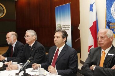 Cámara de Comercio se compromete a facilitar oportunidades de empleo