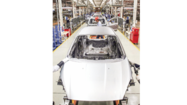 Ford eliminará 1,000 puestos de trabajo por reestructuración 
