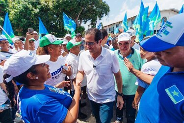 Martín Torrijos recorre Las Mañanitas y Pedregal: ‘Espero que se cumpla el pacto ético’
