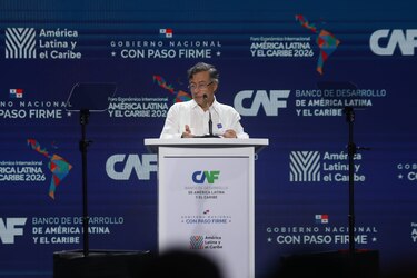 Petro llama a un pacto por la libertad y anuncia que hablará con Trump sobre narcotráfico y seguridad