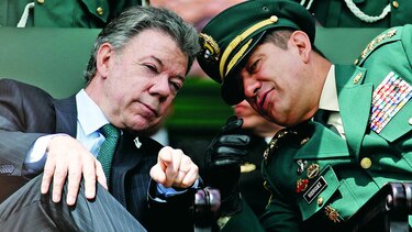 Santos: si fracasa la paz habrá un alza de impuestos