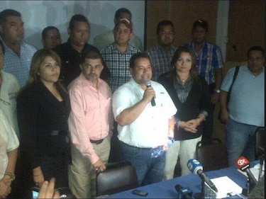 Miembros del CDN del PRD cierran filas en apoyo a Navarro