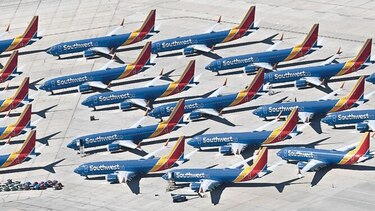 Boeing espera que flota MAX entre en operación este año