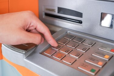 Cambios en Ifarhu: Pagos de becas ahora por ACH para más control