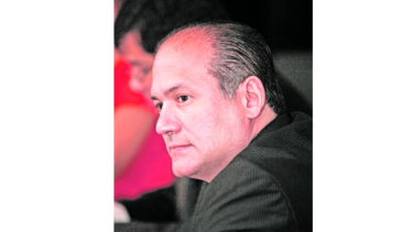Proponen que el pleno autorice los viajes