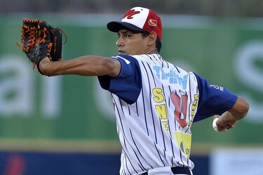 Gilberto Méndez sigue alargando su historia en el béisbol nacional