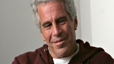 Quiénes eran los dos asistentes clave de Jeffrey Epstein y por qué aún controlan su dinero y sus secretos