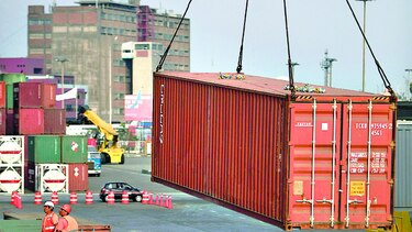 Perú logra superávit comercial de $213 millones