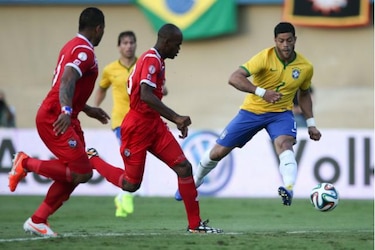 Brasil logra una cómoda victoria de 4-0 sobre Panamá