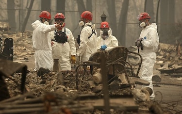 Incendios en California dejan 50 muertos y un centenar de desaparecidos