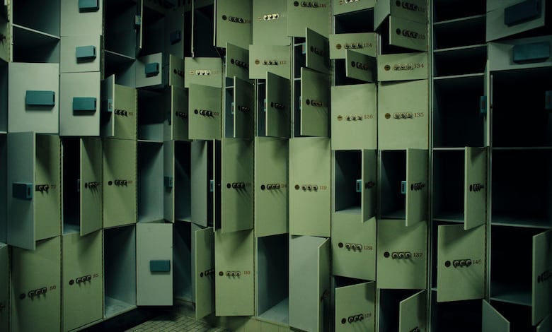 Los diamantes de Amberes: cómo fueron descubiertos los protagonistas del ‘robo del siglo’ gracias a un palo de escoba, una comadreja y un sándwich de salami