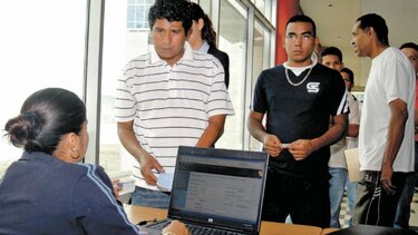 Licitación para la confección de las licencias de conducir está retrasada