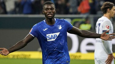El Schalke desaprovechó ocasión para ponerse primero en la Bundesliga