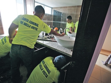 Juzgado suspende orden de demolición en P.H. Crystal