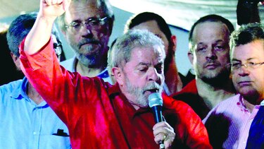 Otro juez bloquea cargo de Lula