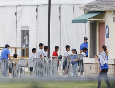 Estados Unidos perdió la pista de 1,488 niños migrantes