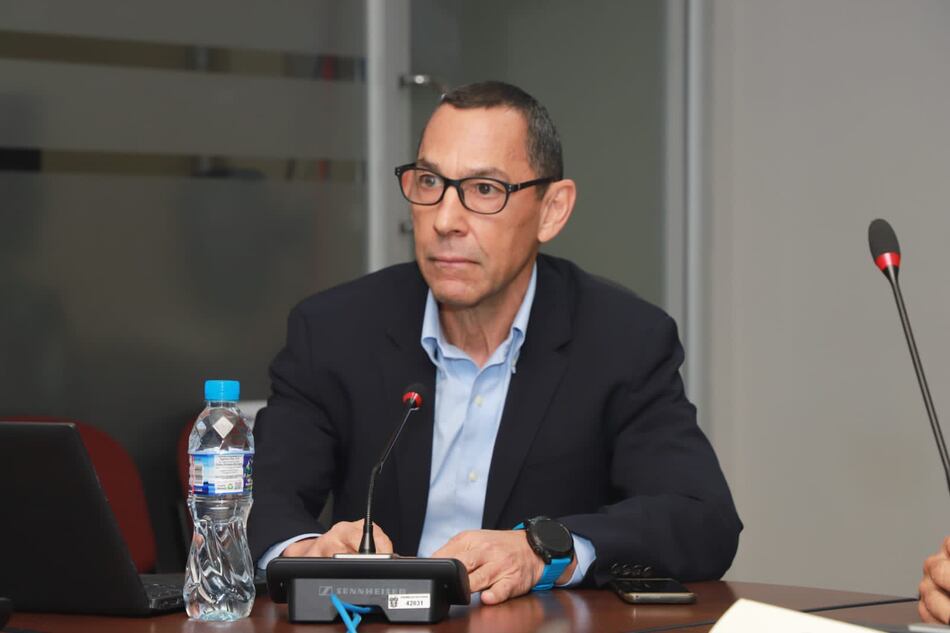 Luis Carlos Stoute, subadministrador de la AIG, fue separado del puesto