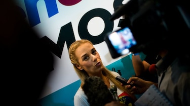 Lilian Tintori lanza campaña para liberar a los presos políticos antes de Navidad