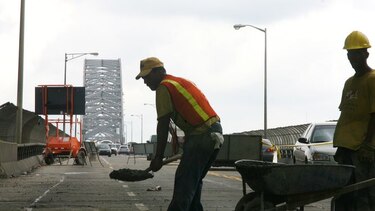 Reparación del puente de las Américas, entre atrasos y deuda