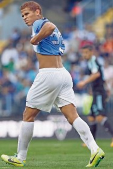 Con un pie afuera