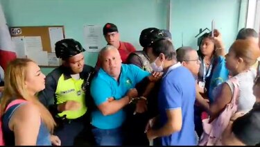 Policía Nacional aprehende a dirigentes de Asoprof