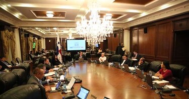 Gabinete autoriza a Metro de Panamá adquisición de acciones de Mi Bus