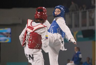 Carolena Carstens se cuelga el bronce