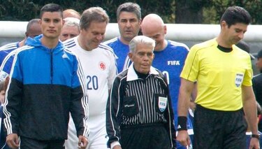 Fallece Guillermo Velásquez, el famoso árbitro que expulsó a Pelé