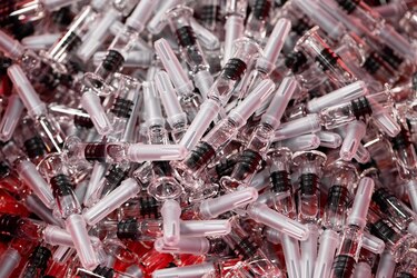 Se incrementan los acuerdos entre los gobiernos y los laboratorios para adquirir las vacunas contra la Covid-19