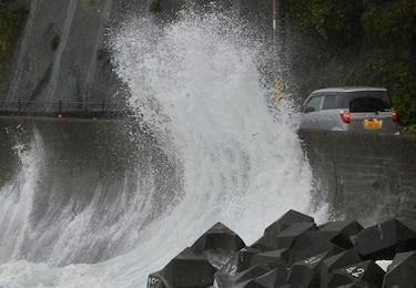 Japón está en alerta por el tifón Halong