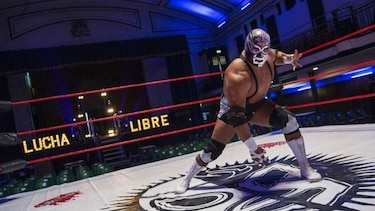 El luchador mexicano Silver King murió en el ring en Londres