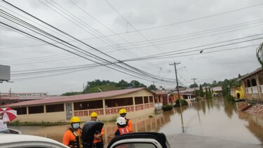 Fuerte lluvia provoca afectaciones en Panamá norte, Sinaproc realiza evaluaciones