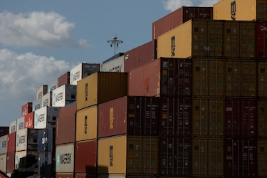Economistas de la ONU advierten de que el comercio mundial podría caer hasta un 3% por los aranceles de Trump
