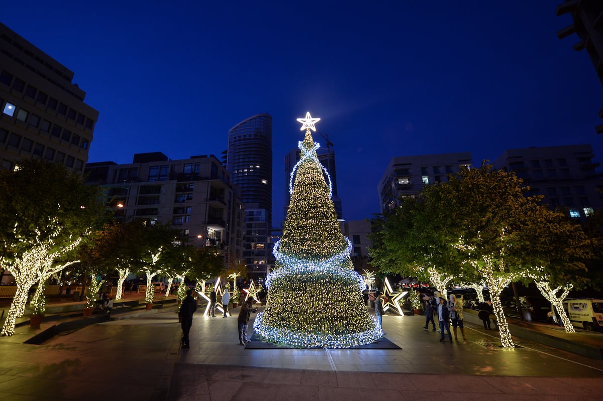 Así se ilumina el mundo para recibir la Navidad