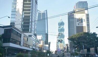 Fitch estima contracción de 17.7% del PIB en 2020