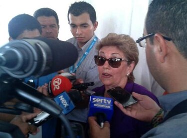 Mireya Moscoso anuncia apoyo a José Domingo Arias