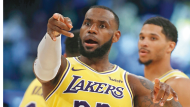 Lakers mejora, Boston hunde a los Thunder