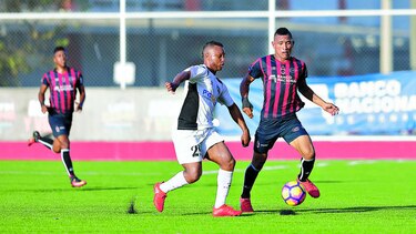 Sporting y Santa Gema arrancan la fecha 15