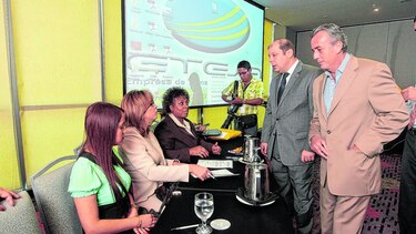 Denuncia penal contra licitación