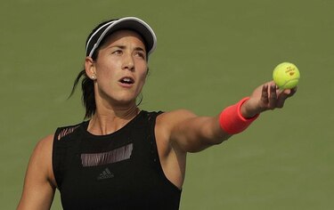 Muguruza avanza en el US Open; Halep queda fuera