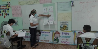 El Meduca aplaza inicio de clases semipresenciales en 22 escuelas ante riesgo de contagios 