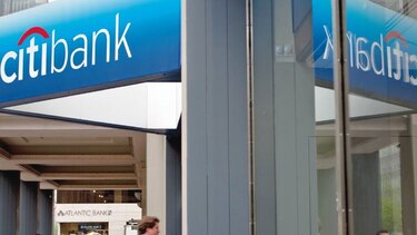 Bancos gozan de ganancias por reforma fiscal de Trump